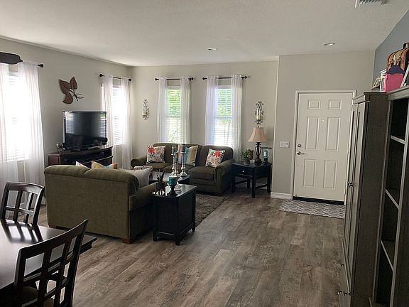 2nd image of 29564 Utopia Ct