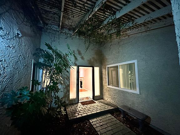 5th image of 2759 Lakeridge Ln