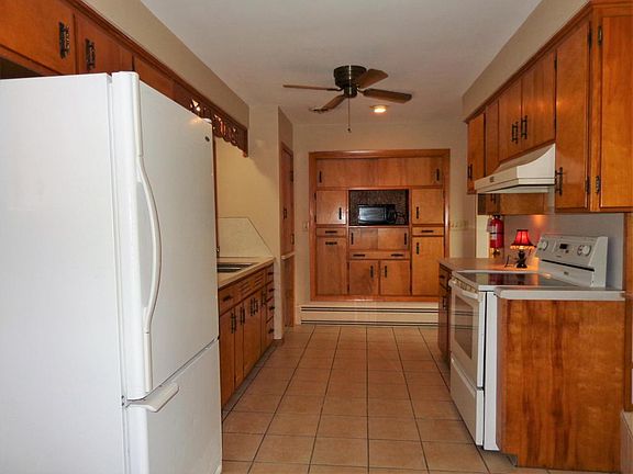 5th image of 2731 Lincoln Ave