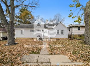 2317 N Flora Ave, Peoria, IL