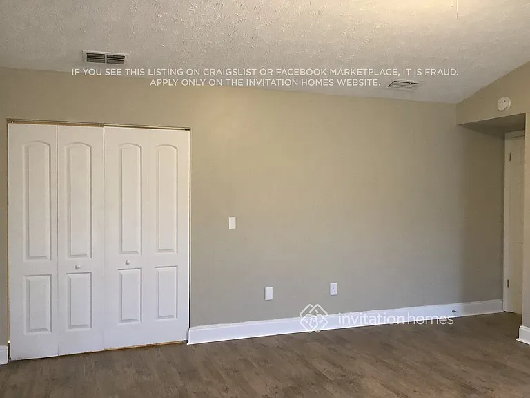 4305 Elton Pl — Photo 12