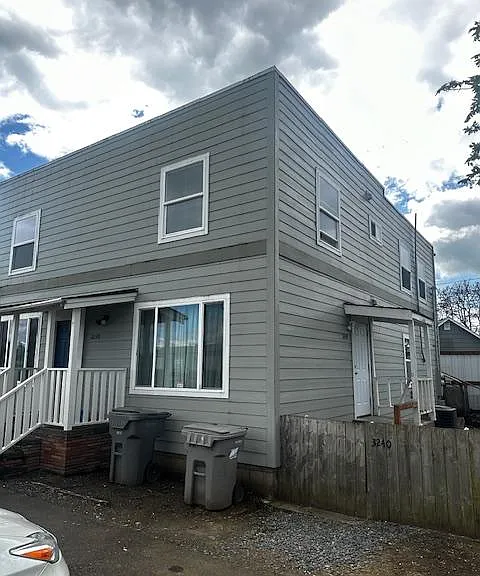 3240 Knox Butte Ave NE — Photo 11