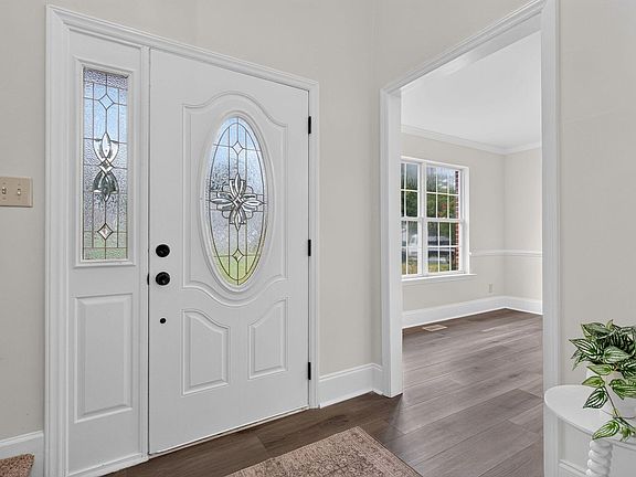 3rd image of 1209 Waterford Green Dr