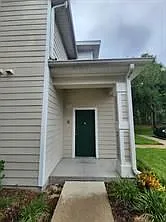 3 bed, 2.0 bath, 1453 sqft, $2,150 — Photo 2