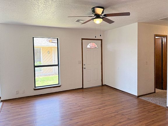 5th image of 1109 Dustin Dr
