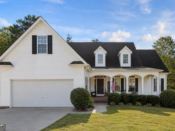 135 Baldwin Ct, Newnan, GA 30263