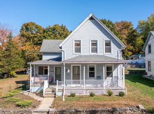 24 Mowry Ave, Norwich, CT 06360