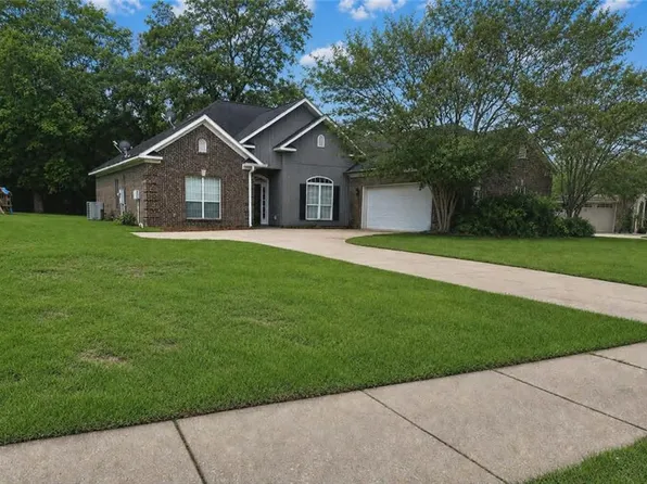 10265 Southland Way, Semmes, AL 36575
