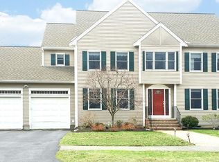 30 Lakeview Ave, Danvers, MA 01923