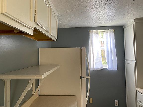 5th image of 1700 Avenue H