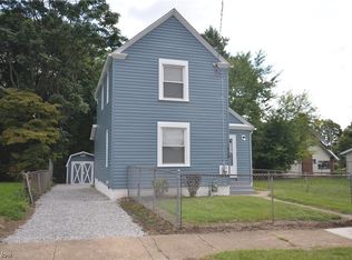 1039 Marion Pl, Akron, OH 44311