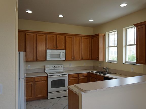 3rd image of 595 Corte Madera Lane #6