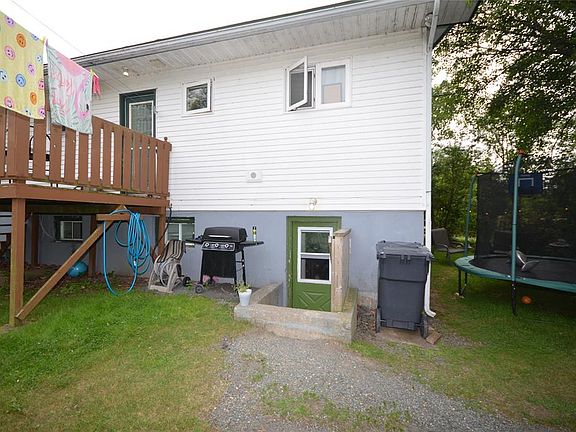 4th image of 39 Kelliview Crescent