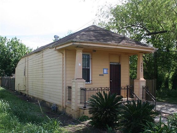 3rd image of 8941 Willow St