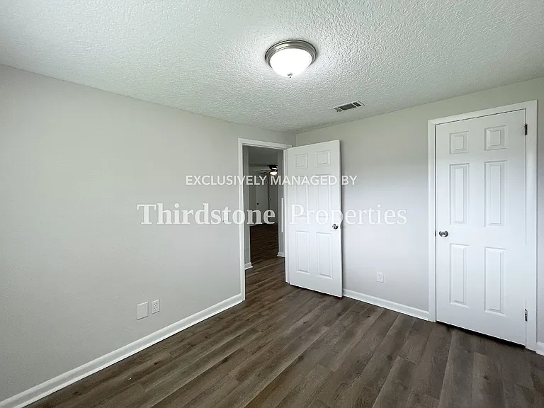 5164 Timawatha Ave — Photo 23