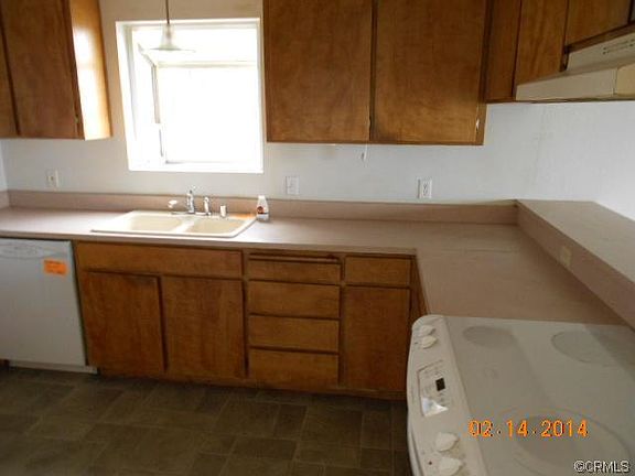 3rd image of 8187 Mountain Crest Dr
