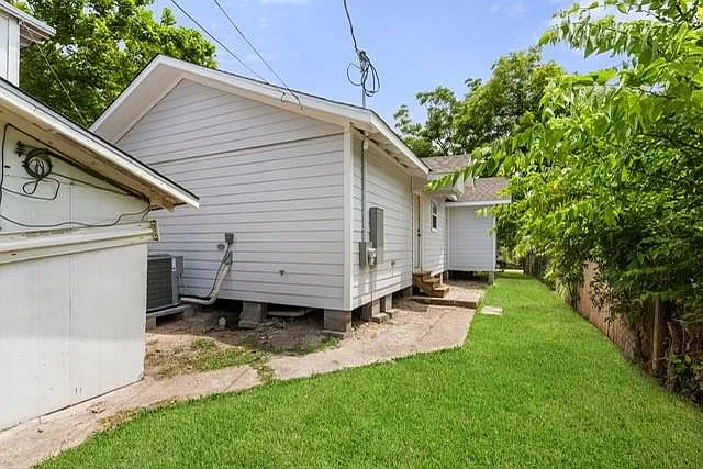 3106 Michigan St — Photo 14