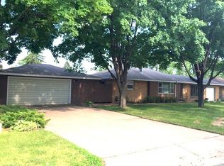 5944 Hampshire Ave N, Crystal, MN 55428
