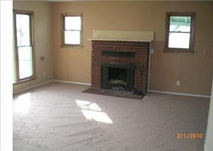 5th image of 25264 Anson St
