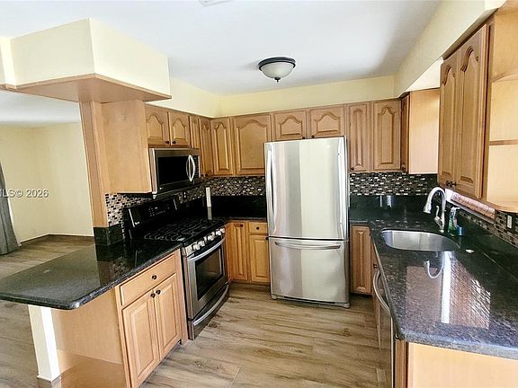 3rd image of 1124 NE 7th St #1-2
