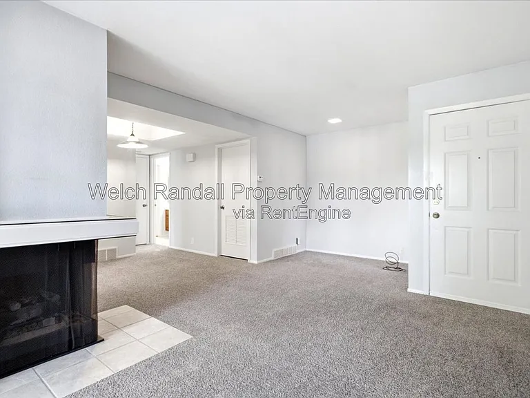 6871 S Countrywoods Cir #G — Photo 4