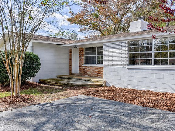 3rd image of 4608 NE 21st Ct