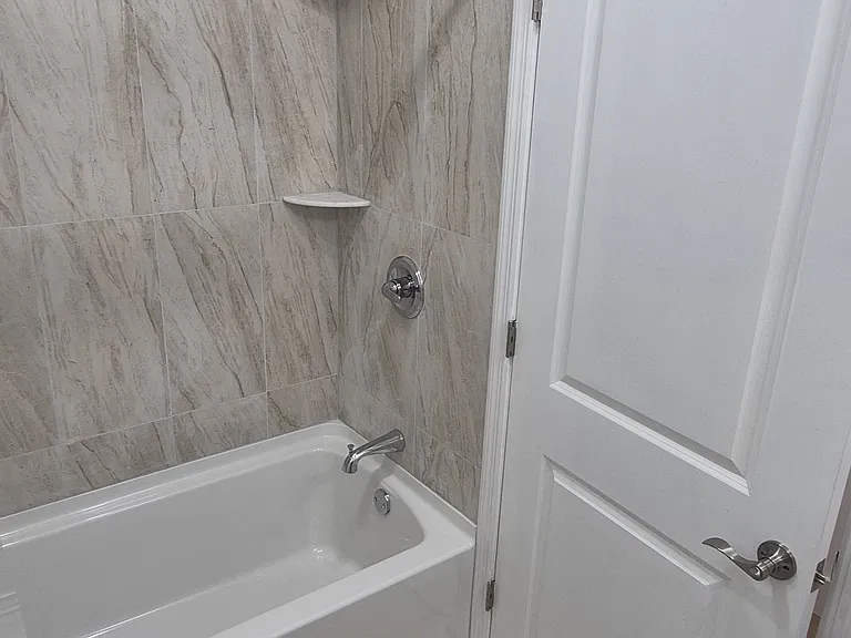 5575 Ogontz Ave #1 — Photo 18