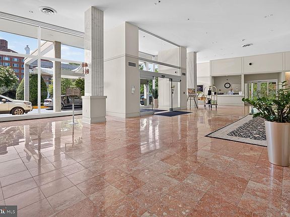 3rd image of 4201 Cathedral Ave NW APT 1022E