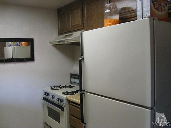 5th image of 227 Atmore Dr