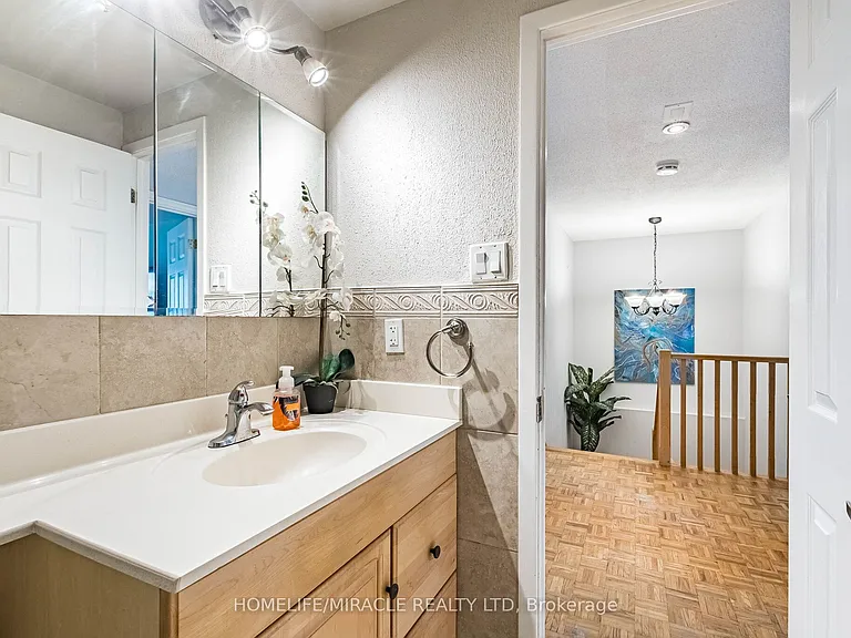 2335 Council Ring Rd — Photo 47
