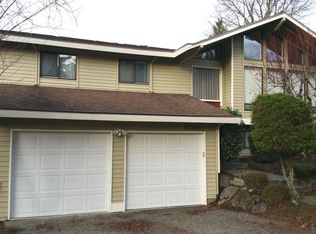 12218 SE 47th Pl, Bellevue, WA 98006