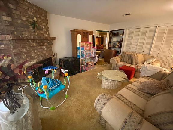 4th image of 5523 Maywood Drive