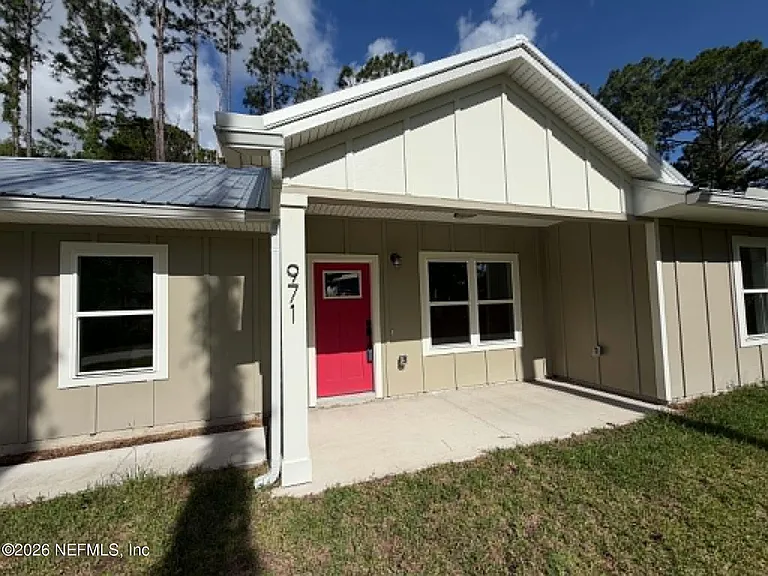 971 Irma Way — Photo 2
