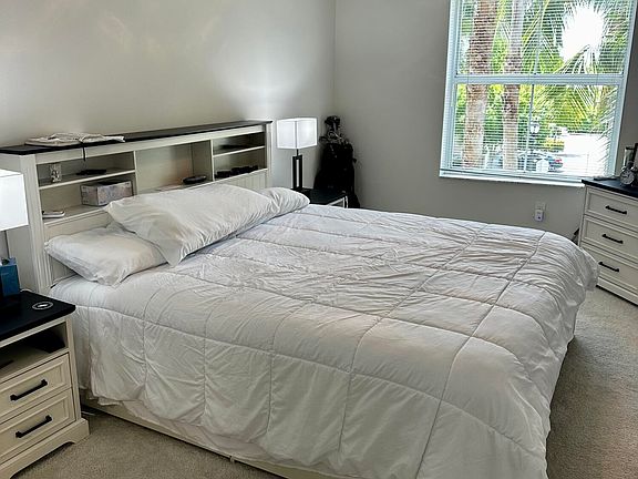 5th image of 2305 Tuscany Way #2305