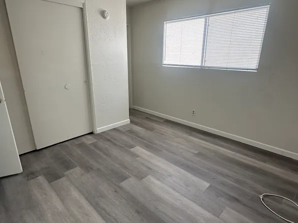 232 California Ave, Shafter, CA 93263