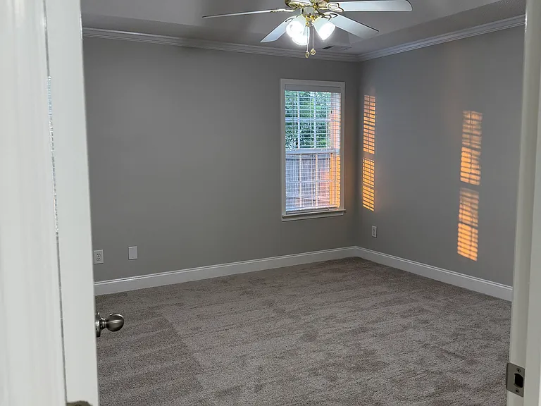 110 Gailey Ct — Photo 3