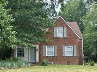 671 E 250th St, Euclid, OH 44132