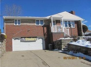 247 Old Clairton Rd, Clairton, PA 15025