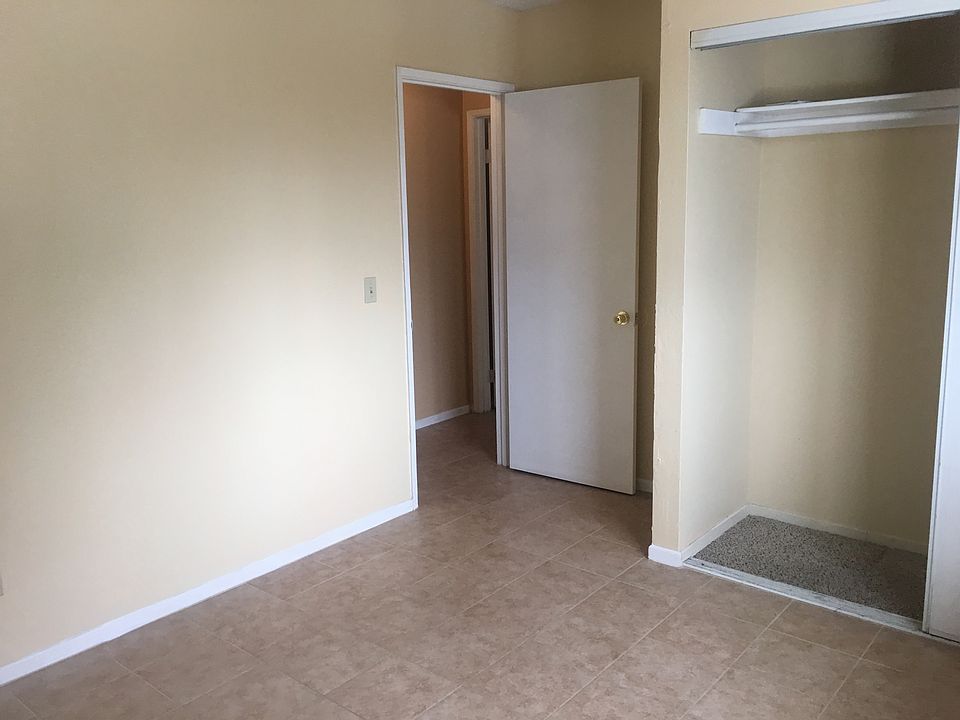 1st image of 3639 44th St APT 4