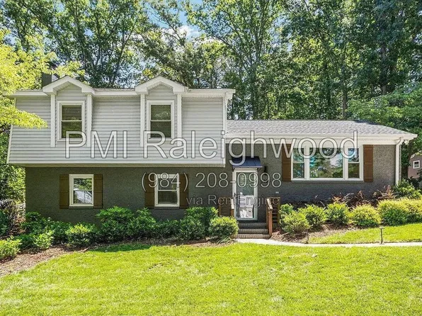 5408 Farley Dr #3, Raleigh, NC 27609
