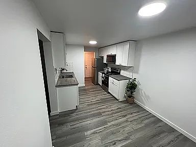 5th image of 166 112th St E APT 19