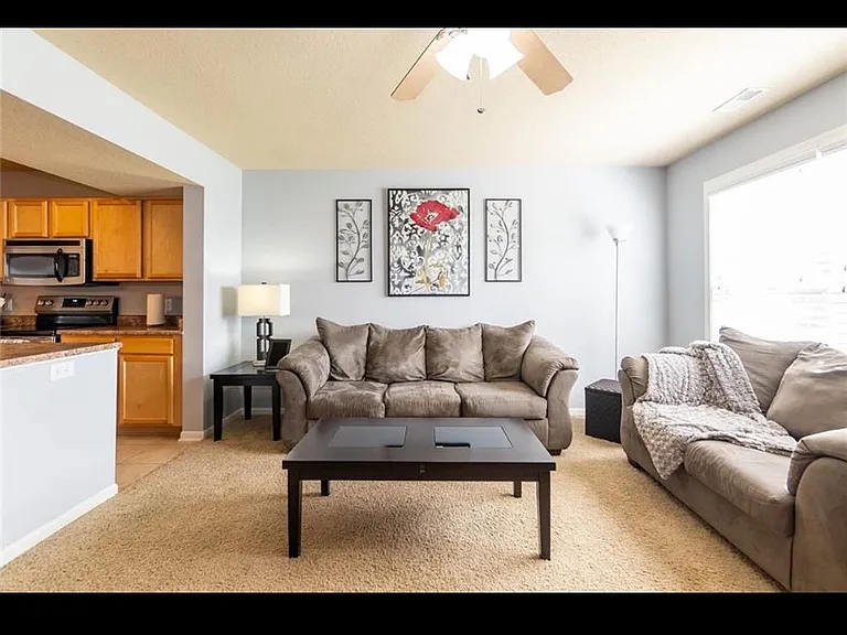 10038 Agate Ln — Photo 9