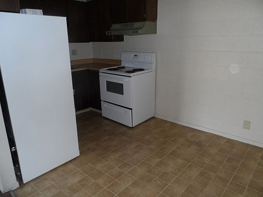 1st image of 555 N Royal Crest Cir #12