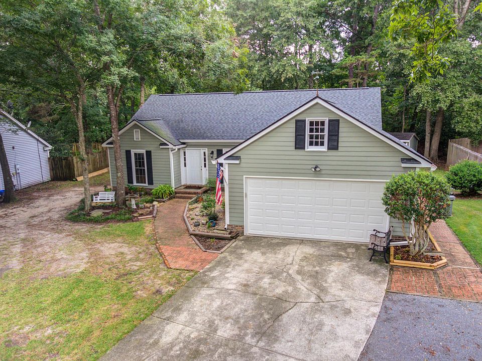 2nd image of 119 Mill Pond Ct