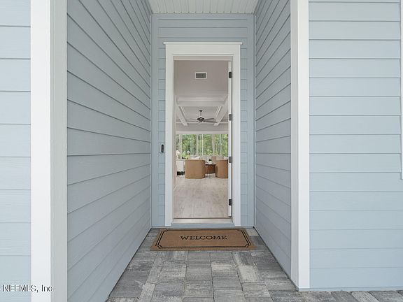 4th image of 335 HARPERS MILL Drive