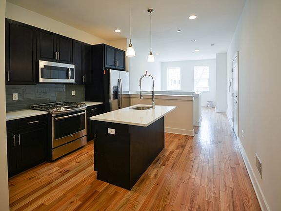 4th image of 1510 Frankford Avenue #1