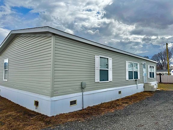 2nd image of 615 Duran Ln