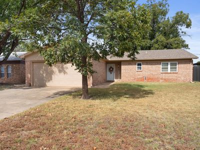 1317 5th St, Shallowater, TX, 79363