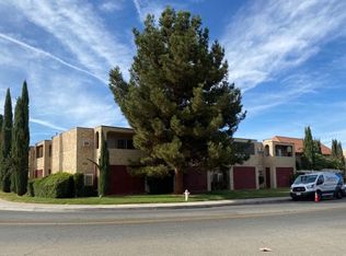 442212 Kingtree Ave #106, Lancaster, CA 93534