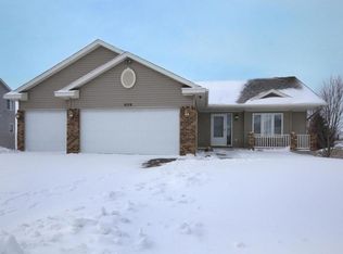 439 9th Ave SW, Lonsdale, MN 55046